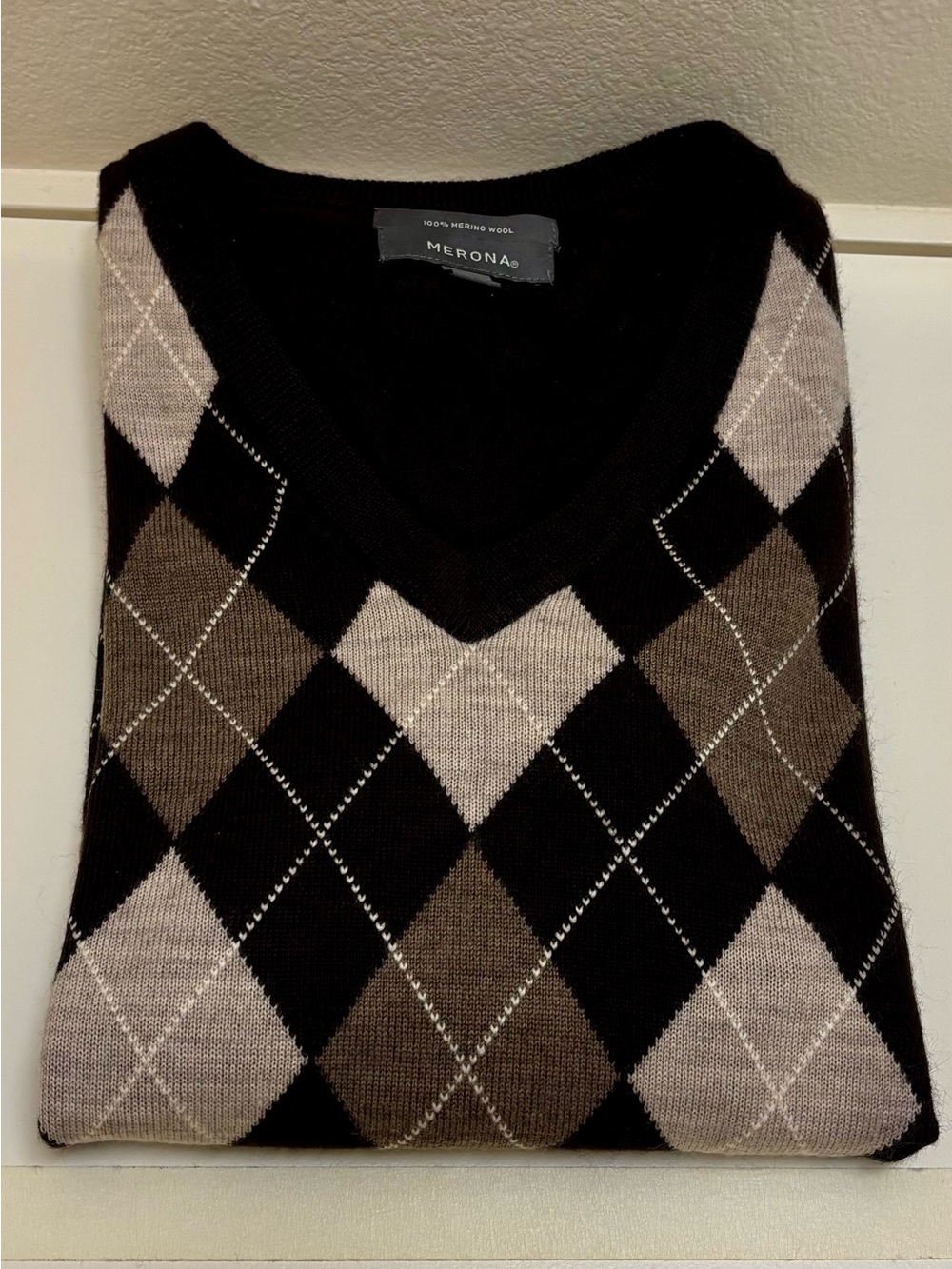 Merona Brown, Taupe and Beige Argyle V-Neck Sweater